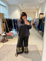 Elegant Palazzo Pants with Embroidery - Black/Light Brown