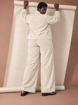 Curvy-Fashion-Berlin-Loved-by-Workwearjacket-Creme-III