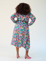 Curvy-Fashion-berlin-wrapdress-kirsche-IJ