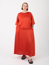 Loved-by-les-soerus-shop-Curvy-fashion-Square-top-allegro-orange-III