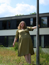 Mode-für-mollige-Berlin-Wrap-dress-Khaki-IL