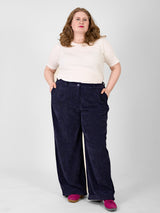 Mode-grosse-grössen-berlin-marlenehosecord-dunkelblau-I