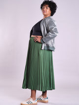 Curvy-fashion-berlin-Loved-bomberjacke-IN