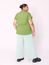 Plus-size-fashion-berlin-Cool-tee-grün-IE