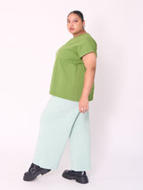 Plus-size-fashion-berlin-Cool-tee-grün-IÖÄ