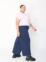 Plus-size-fashion-berlin-Perfect-pants-dunkelblau-scuba-IK