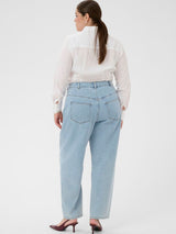 kaffe-curve-barrel-leg-jeans-hellblau-plussize-curvy-fashion-berlin-III