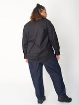 plus-size-berlin-loved-by-les-soeurs-shop-Criss-Cross-Shirt-Schwarz-IV