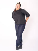 plus-size-berlin-loved-by-les-soeurs-shop-Scuare-Top-Lyosand-Schwarz-II