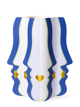 plus-size-berlin-octaevo-beso-paper-vase-I