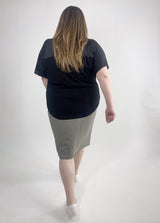 Loved-by-les-soerus-shop-pleatherskirt-grey-II