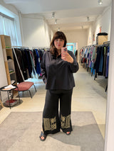 Elegant Palazzo Pants with Embroidery - Black/Light Brown