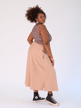 Curvy-Fashion-Berlin-Midi-flow-skirt-camel-IN