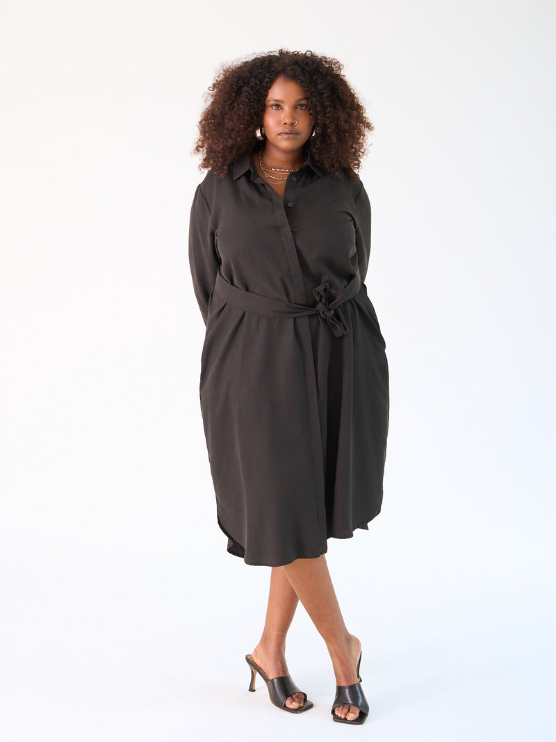 Curvy-Fashion-berlin-simplicity-shirt-dress-modal-black-II