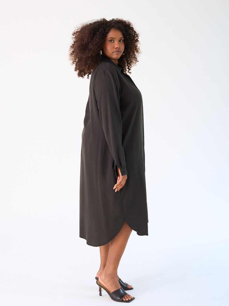 Curvy-Fashion-berlin-simplicity-shirt-dress-modal-black-I.O
