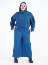 Loved-by-les-soeurs-shop-Perfect-hoodie-cropped-blau-IK