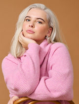 ONLY-CARMAKO-15363277-rollkragen-pullover-rosa-plussize-curvy-berlin-IV