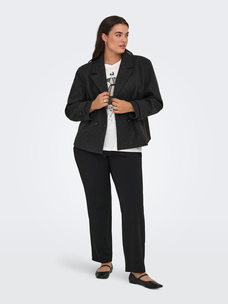 Plus-size-fashion-berlin-15354771-IÖ