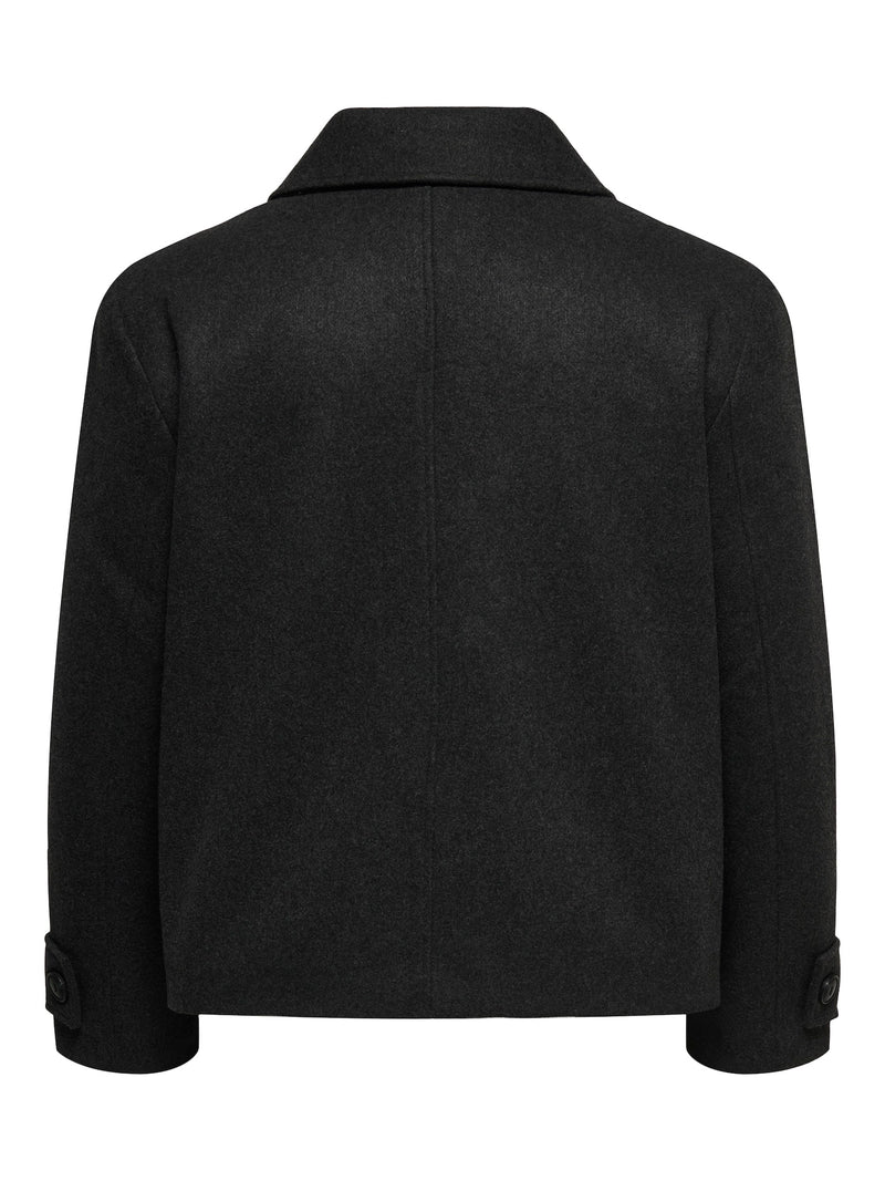 Plus-size-fashion-berlin-15354771-IQ
