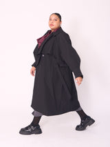 Plus-size-fashion-berlin-Mat-Mantel-ID