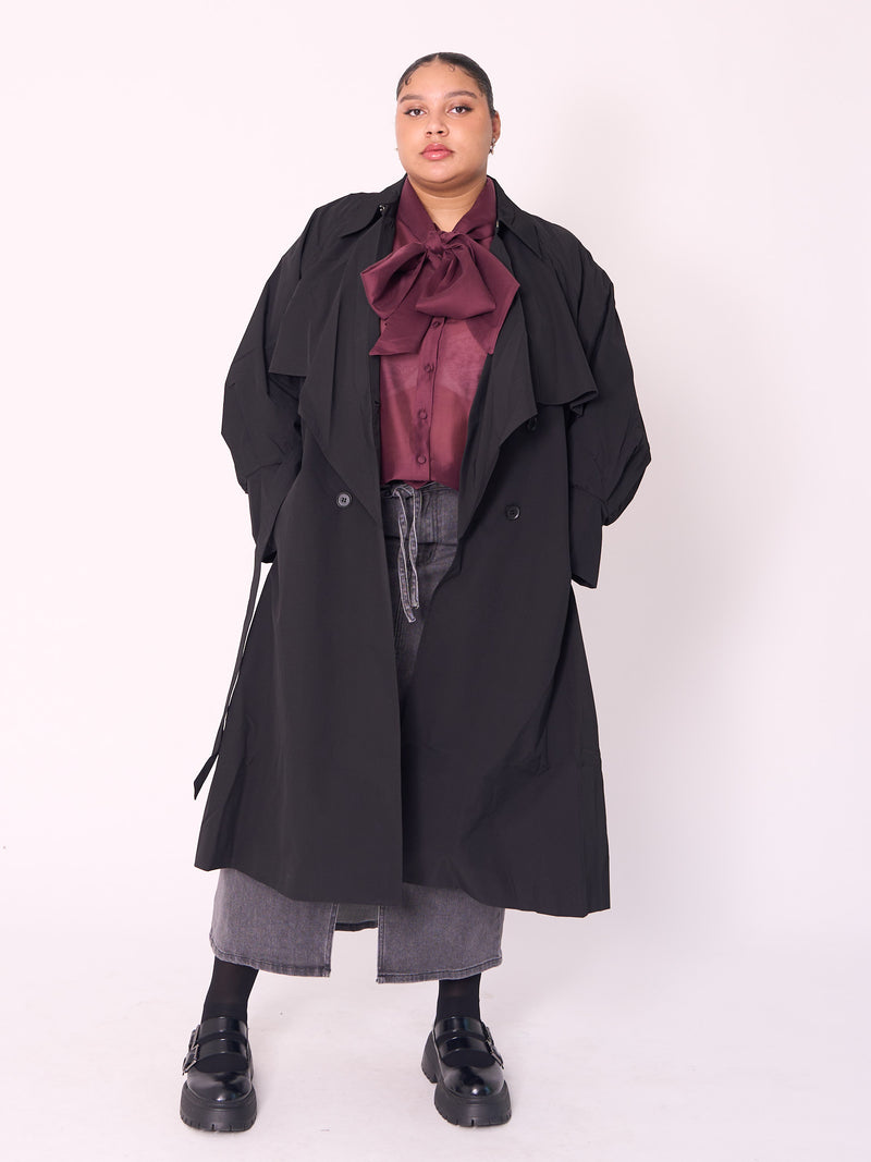 Plus-size-fashion-berlin-Mat-Mantel-I