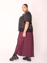 Plus-size-fashion-berlin-Mat-satinrock-bordaux-IO
