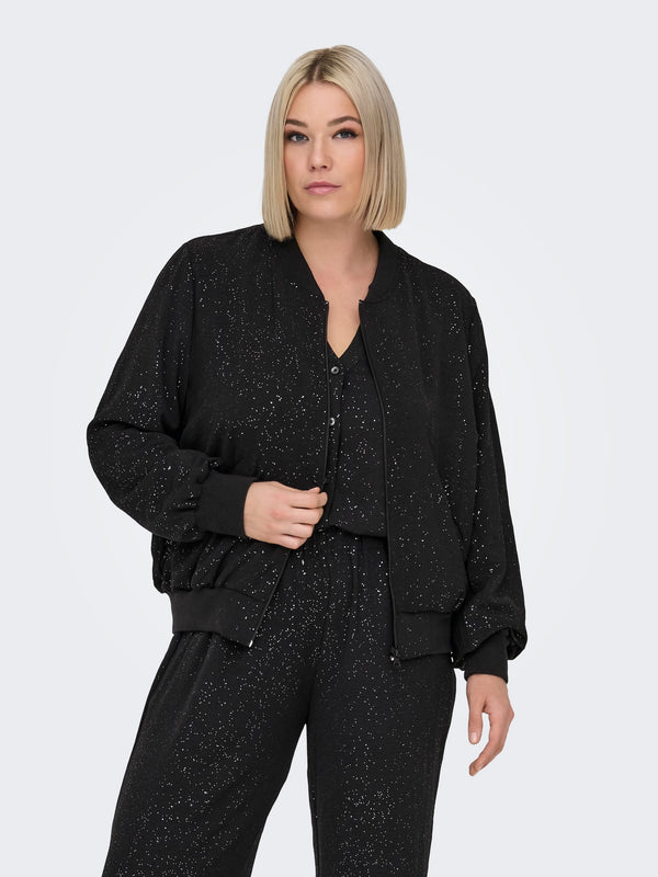 Plus-size-fashion-berlin-ONLY-CARMAKO_FallWinter2024_4610576_15334520_3