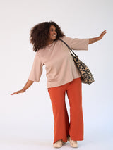 Plus-size-fashion-berlin-Square-top-lyosand-sahara-I.R