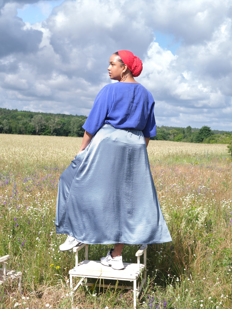 Plus-size-fashion-berlin-fluidskirt-Iceblau-IX