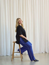 kaffe-curve-t-shirt-schwarz-schlitz-plussize-curvyfashion-berlin-I