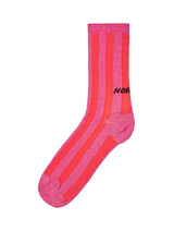 mads-norgaard-socken-gestreift-antonella-plussize-curvy-berlin-pink-neon-I