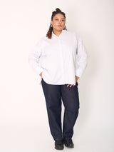  plus-size-berlin-loved-by-les-soeurs-shop-Criss-Cross-Shirt-Eisgrau-I