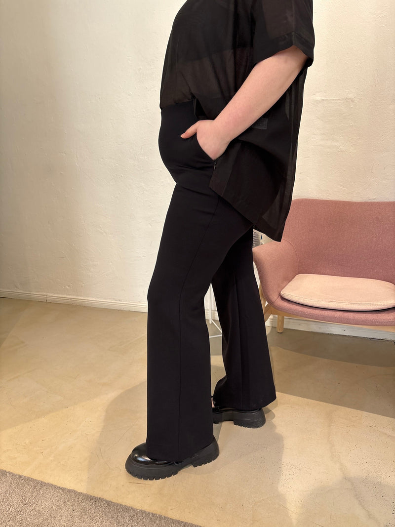 plus-size-berlin-sallie-sahne-sloan-II