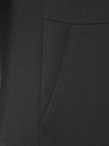 Sweaterdress mit Leo-Details - Schwarz