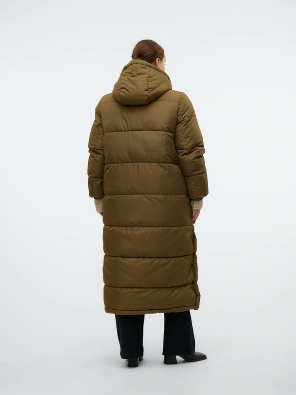 Langer wattierter Winterparka mit abnehmbarer Kapuze - Olivgold