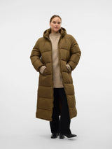 Langer wattierter Winterparka mit abnehmbarer Kapuze - Olivgold