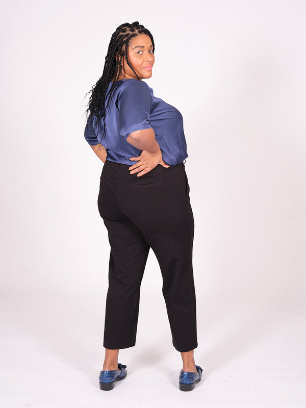 Loved-by-les-soeurs-shop-Cropped-pants-Jersey-Black-II