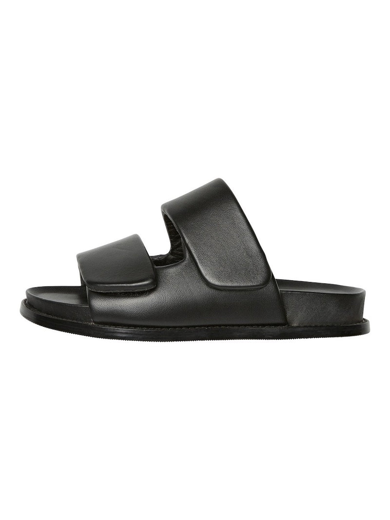 Vero-Moda-Chunky-Leather-Sandals-Black-II